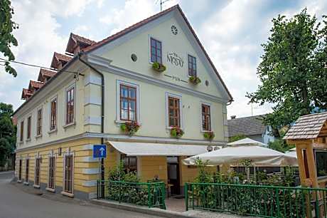 Hotel Pri mostu