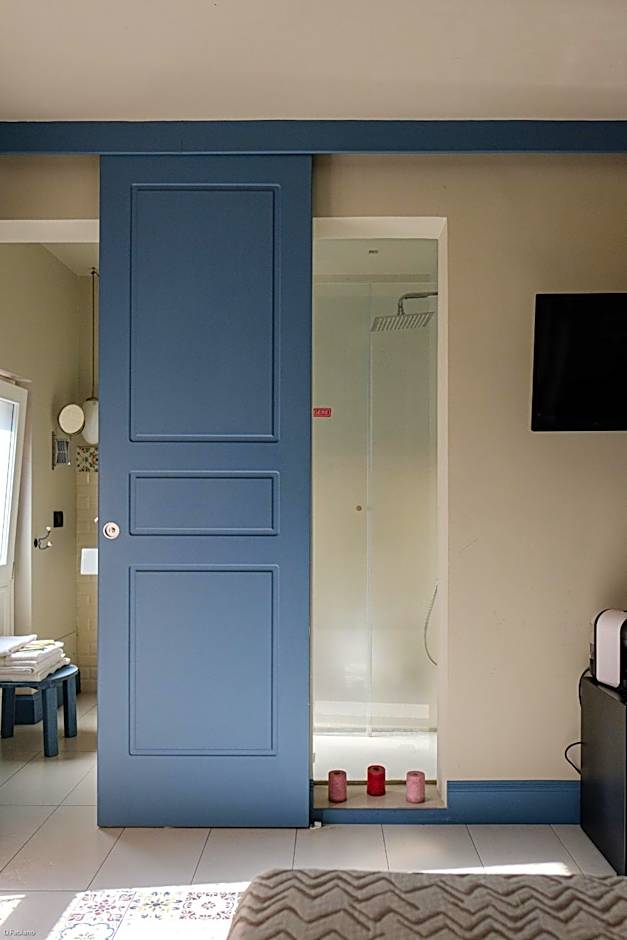 SEKELES Suites