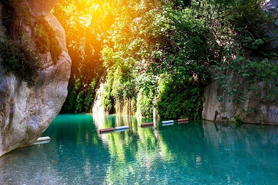 Castello Hotel & Aparts