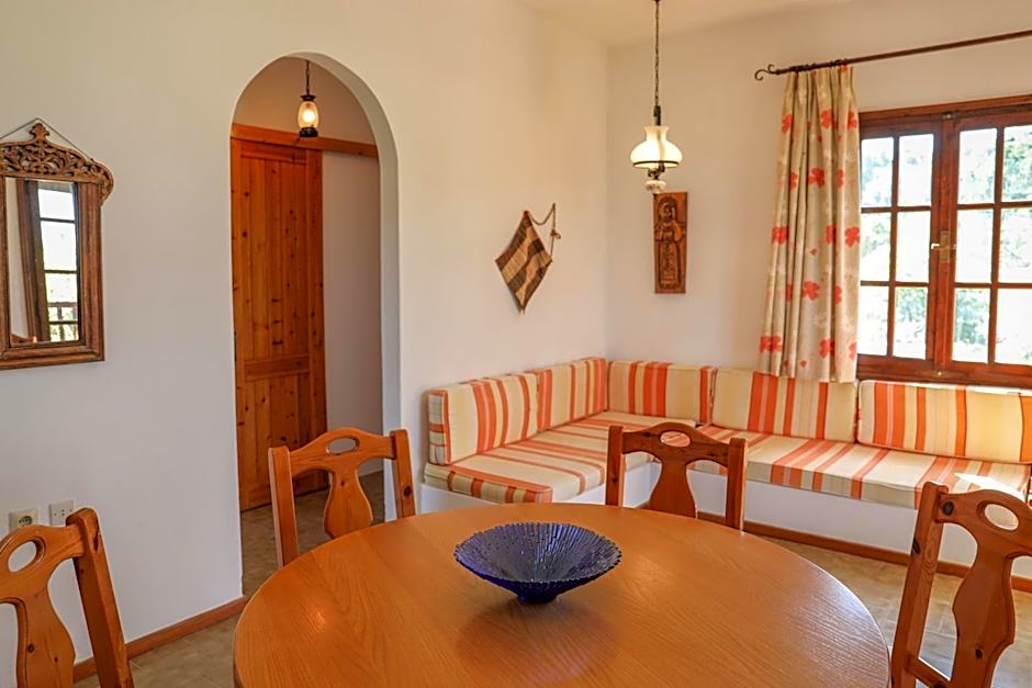 Pandora Studios Skiathos