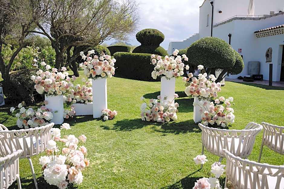 Sulia House Porto Rotondo, Curio Collection by Hilton
