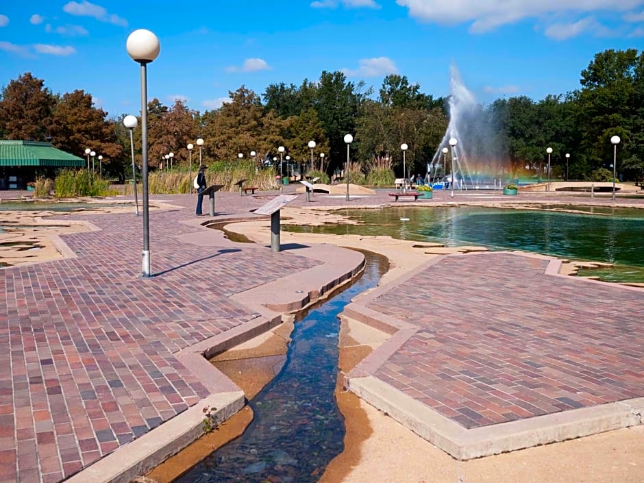 Staybridge Suites Memphis-Poplar Ave East by IHG