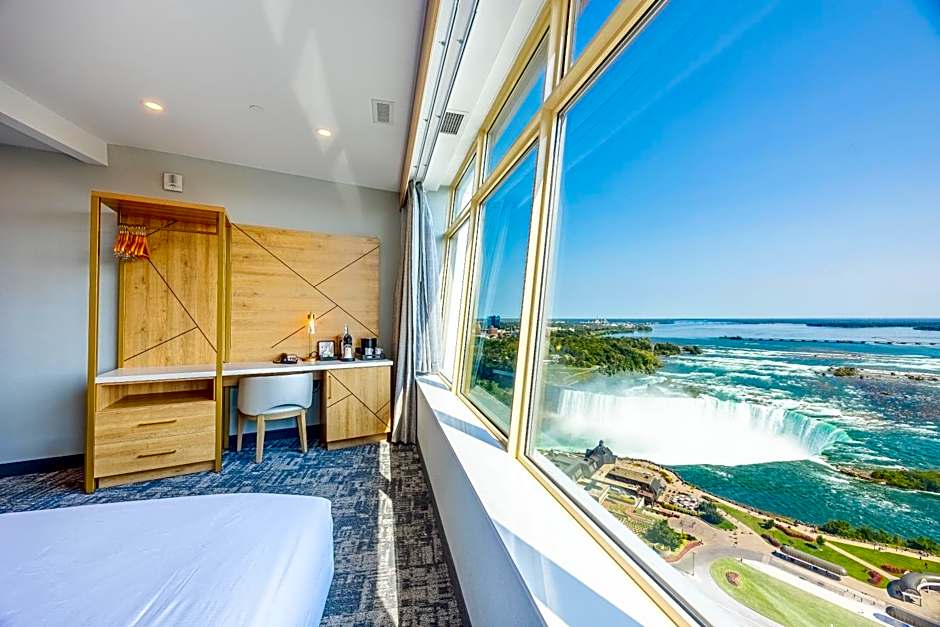 Tower Hotel at Fallsview