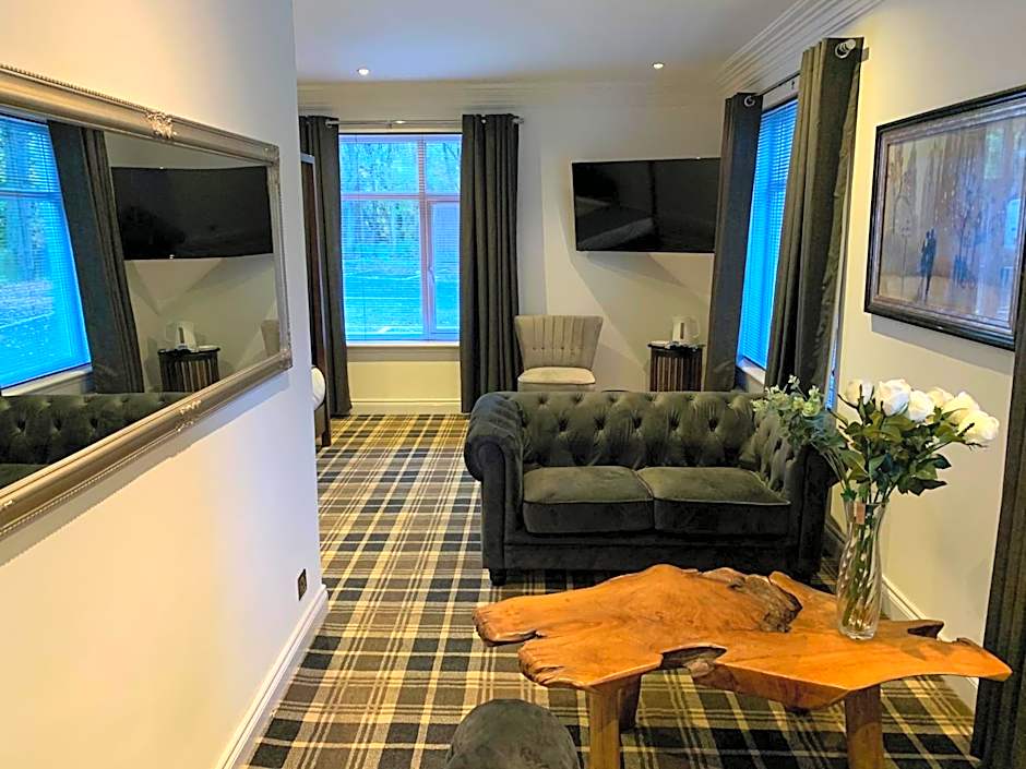 Crowwood Hotel and Alba Restaurant