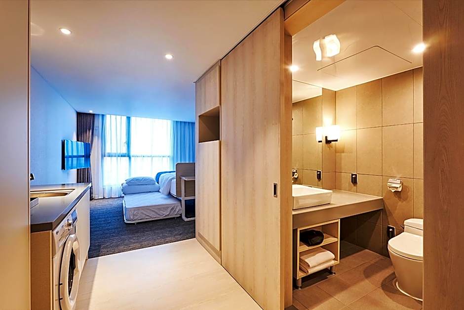 Jeju Pureun Hotel