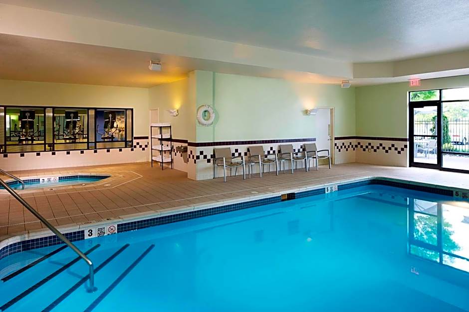 SpringHill Suites by Marriott Newark International Airport