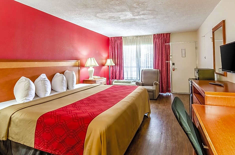 Econo Lodge Martinsville