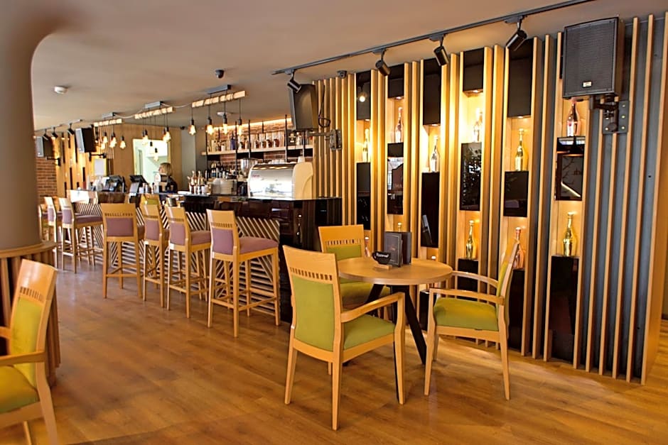 Hotel Alexandrion Experience