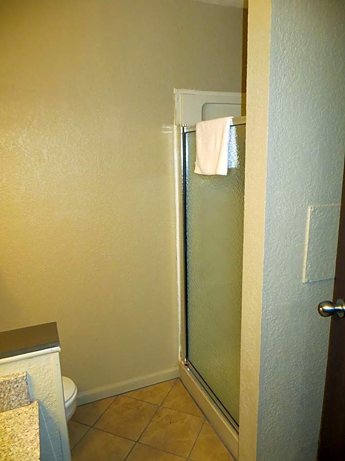 Americourt Hotel and Suites - Elizabethton