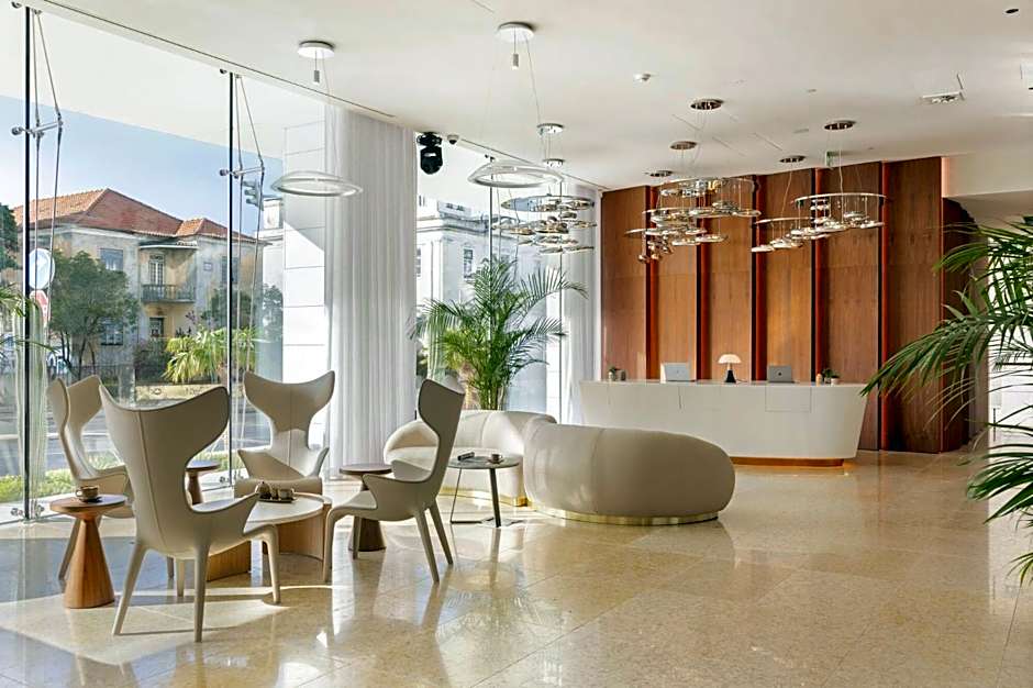 EVOLUTION Cascais-Estoril Hotel