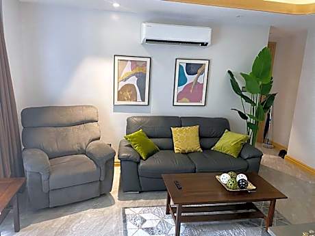 Walking Street Condo Beautiful 1 king bedroom