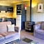The Moorings Motel and Apartments
