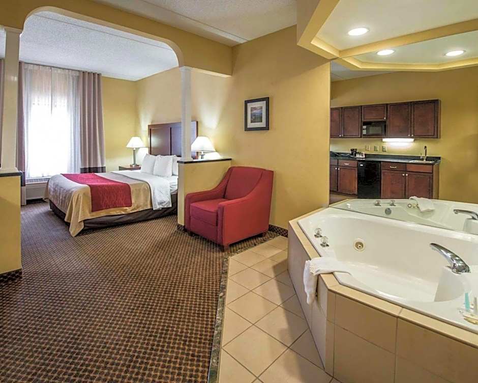 Comfort Inn & Suites Morganton South