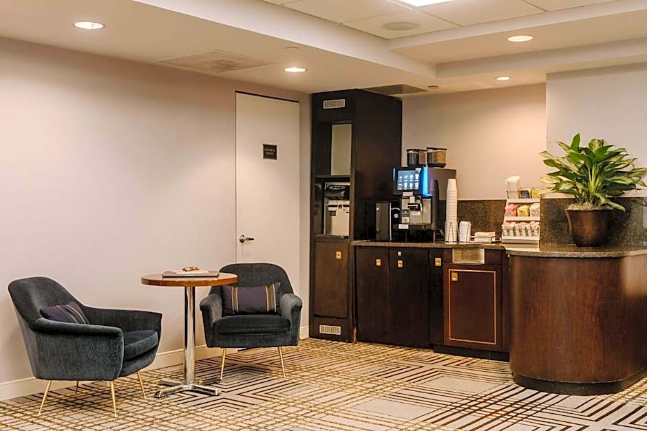 Club Quarters Hotel in Washington DC