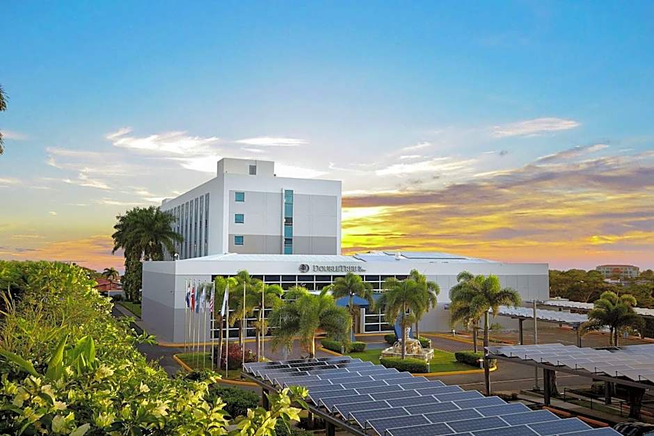 DoubleTree by Hilton Managua