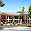 Super 8 by Wyndham Salinas