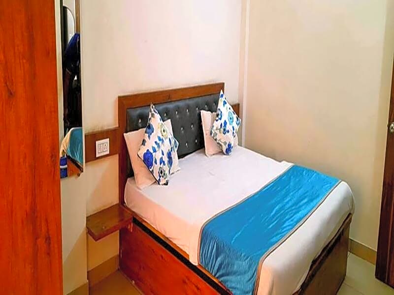 FabExpress Gulmohar Grande