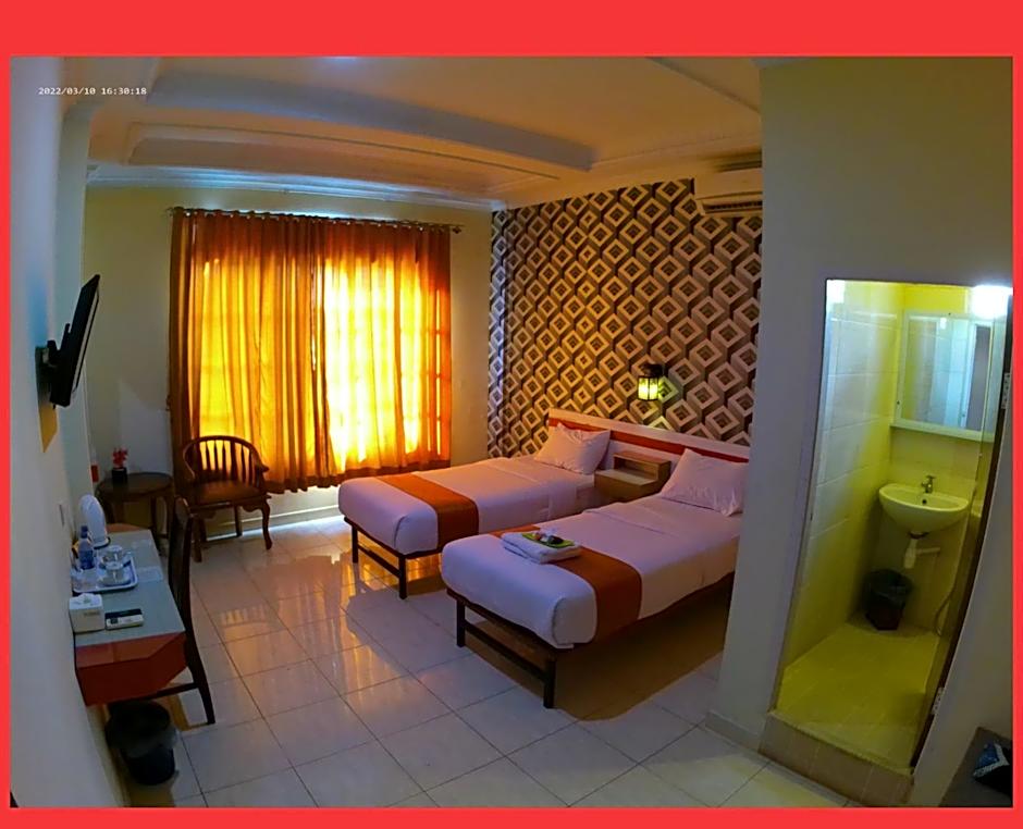 Photo 1 of 1 of Deluxe 2 Twin Beds