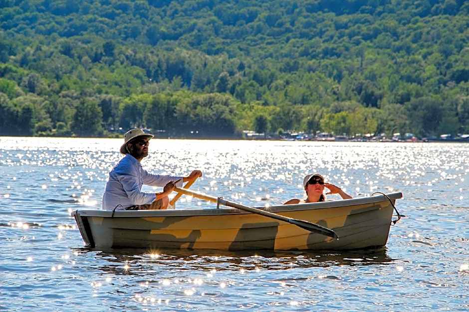 Ripplecove Hotel & Spa