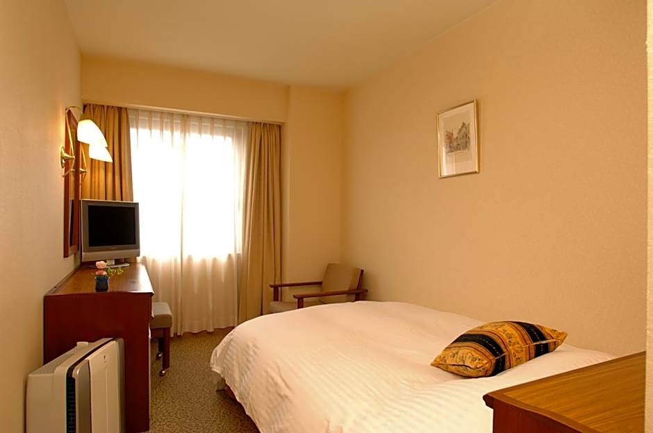 Grand Plaza Nakatsu Hotel