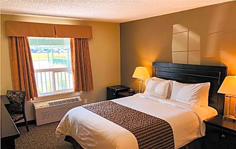 1 Queen Bed, Efficiency, Suite, Nonsmoking