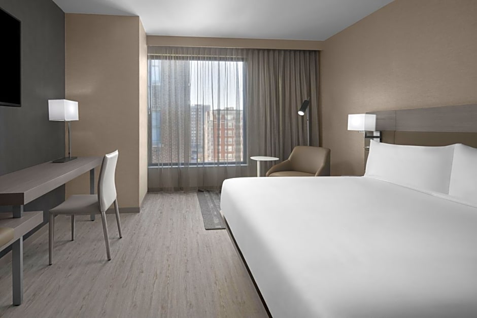 AC Hotel by Marriott St Louis Central West End