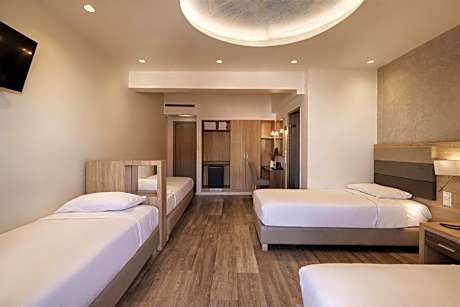 Superior Quadruple Room