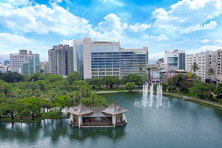 Holiday Inn Express Taichung Park By IHG