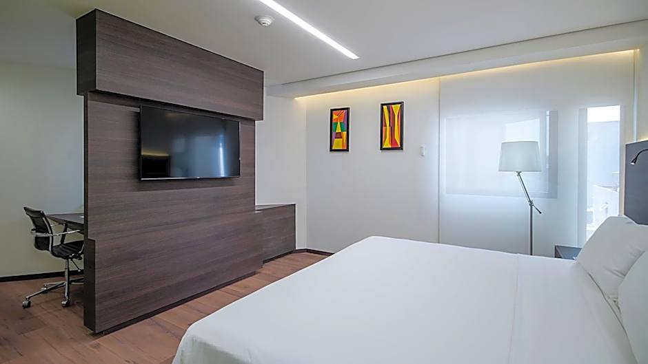 Holiday Inn Express Mexico Aeropuerto By IHG