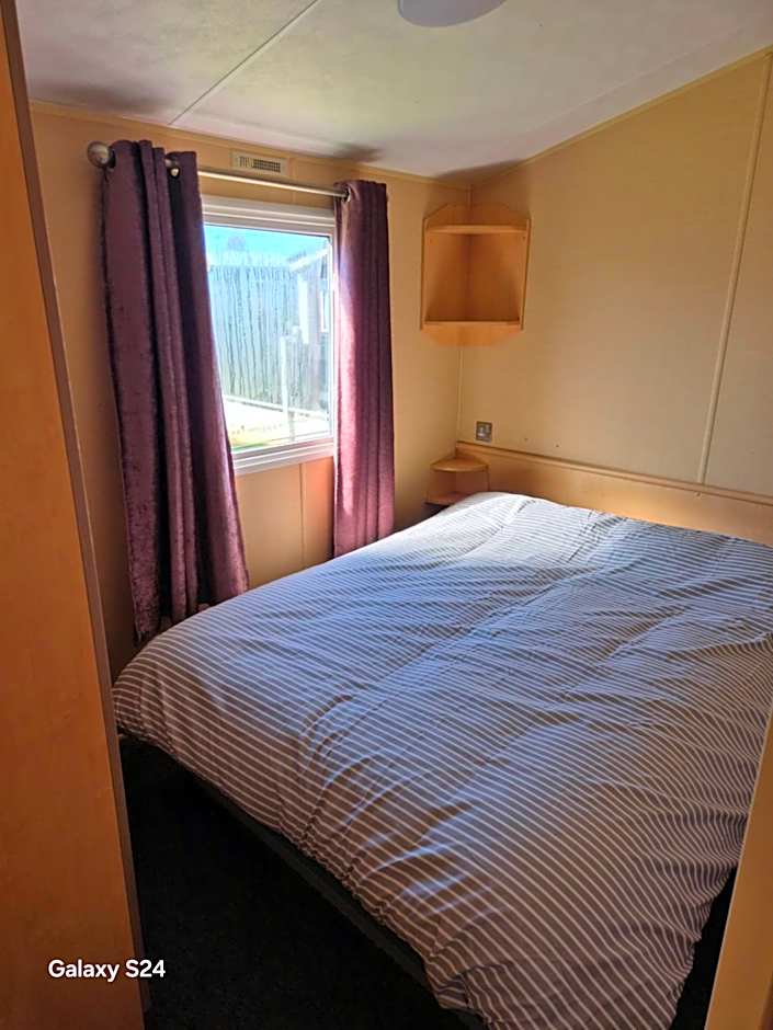 AJ Ray Properties A8