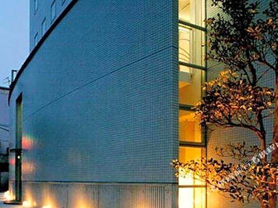 Kudamatsu Station Hotel