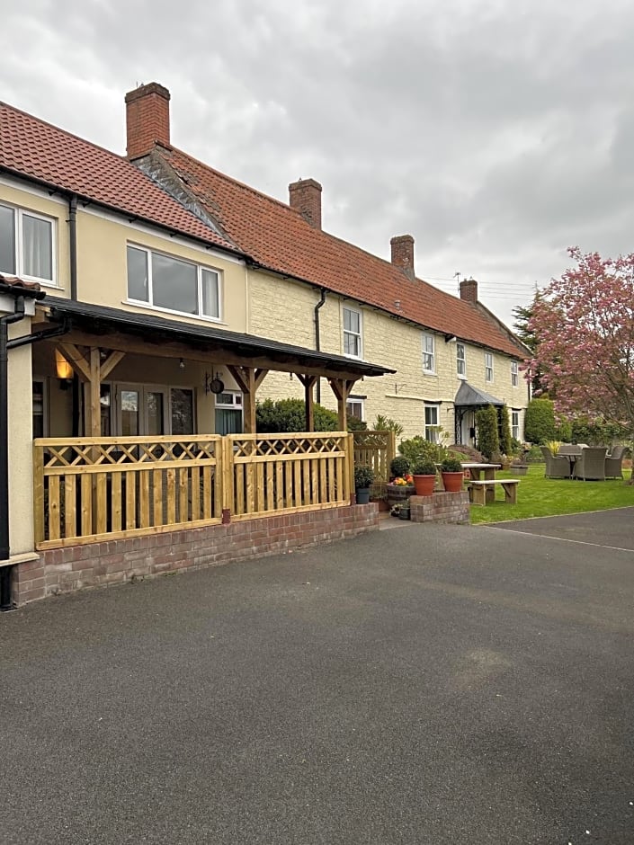 The Lawns Tea Room and B&B