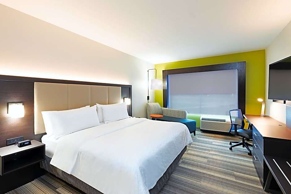 Holiday Inn Express and Suites Purcell By IHG