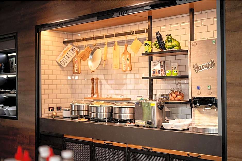 Moxy Paris Charles de Gaulle Airport