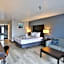 Best Western Surf City