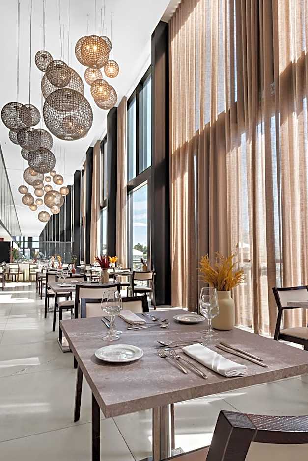 Axis Viana Business & SPA Hotel