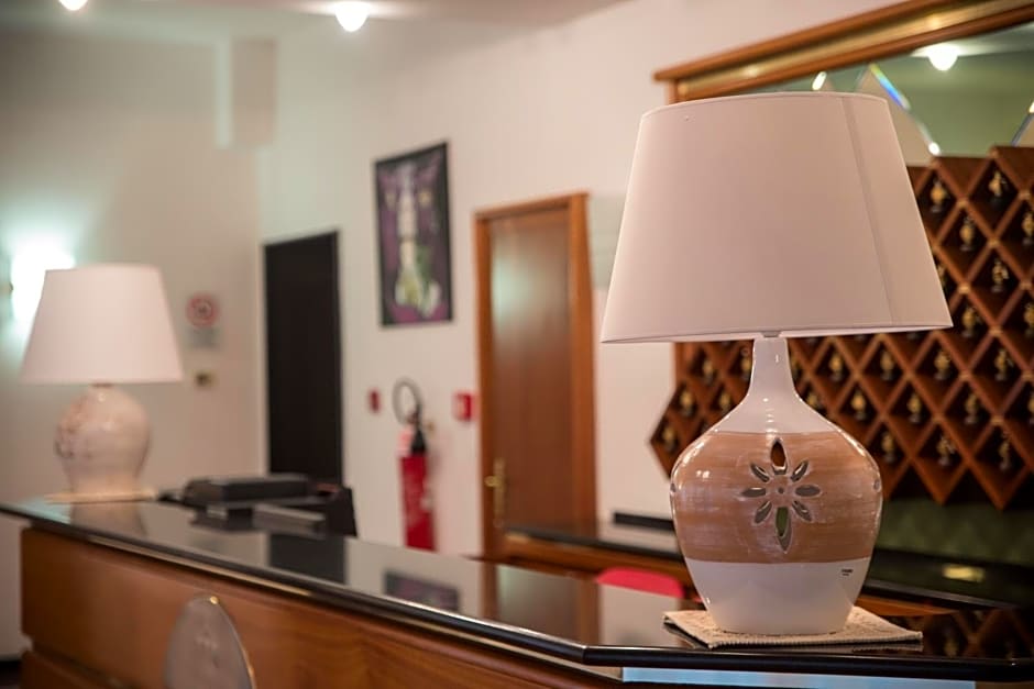 New Petit Hotel