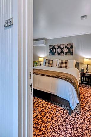 King Room with Garden View