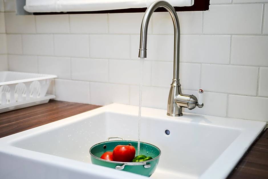 Amboula Beach Apartments