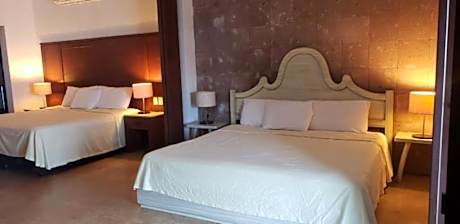 Standard Queen Room with Two Queen Beds