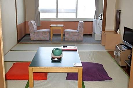 Japanese-Style Room with Shared Bathroom + Private Toilet - Lake View