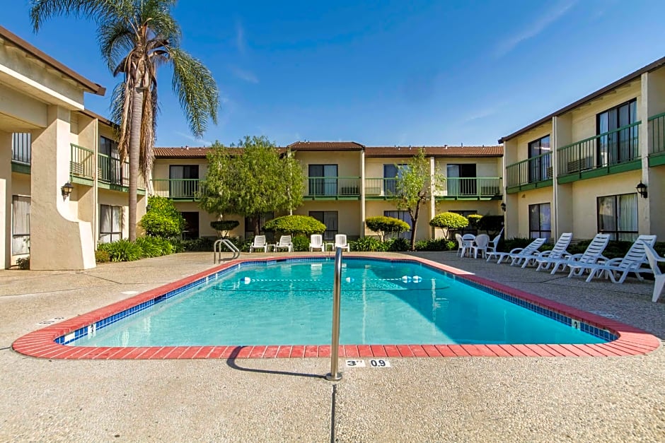 Quality Inn & Suites South San Jose / Morgan Hill