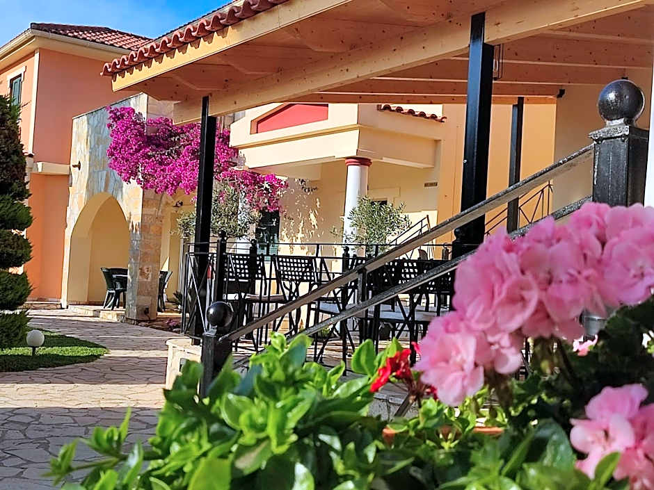 Elanthi Village Apartments