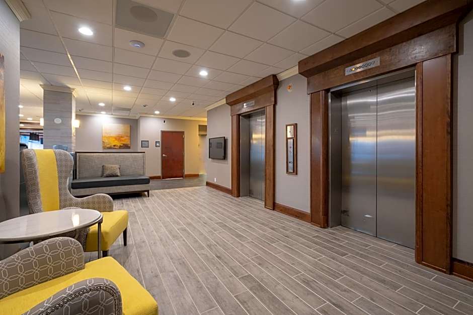 Best Western Premier Airport/Expo Center Hotel