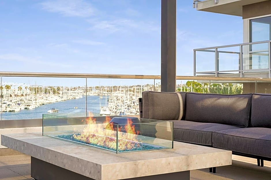Courtyard by Marriott Marina del Rey