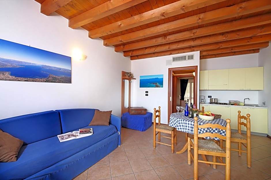 Residence Borgo Dei Limoni - Appartamenti con Garage