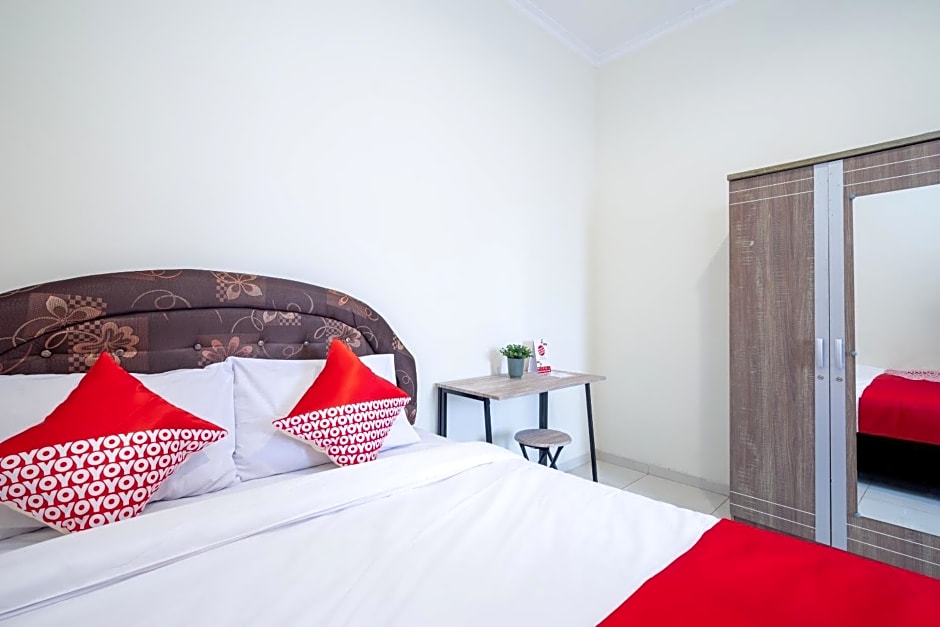 OYO 2347 Griya Patran