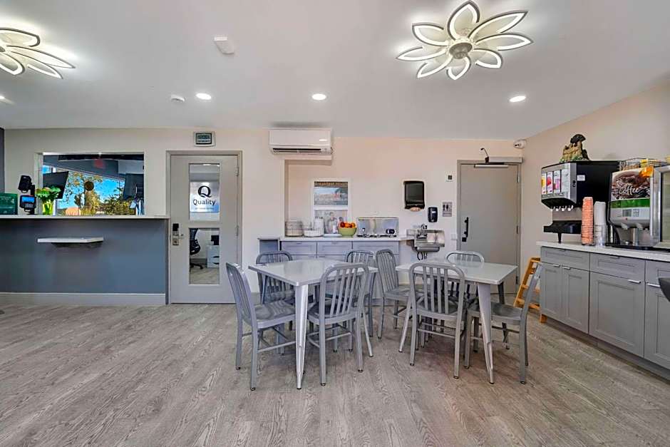 Quality Inn & Suites Airport/Cruise Port Hollywood