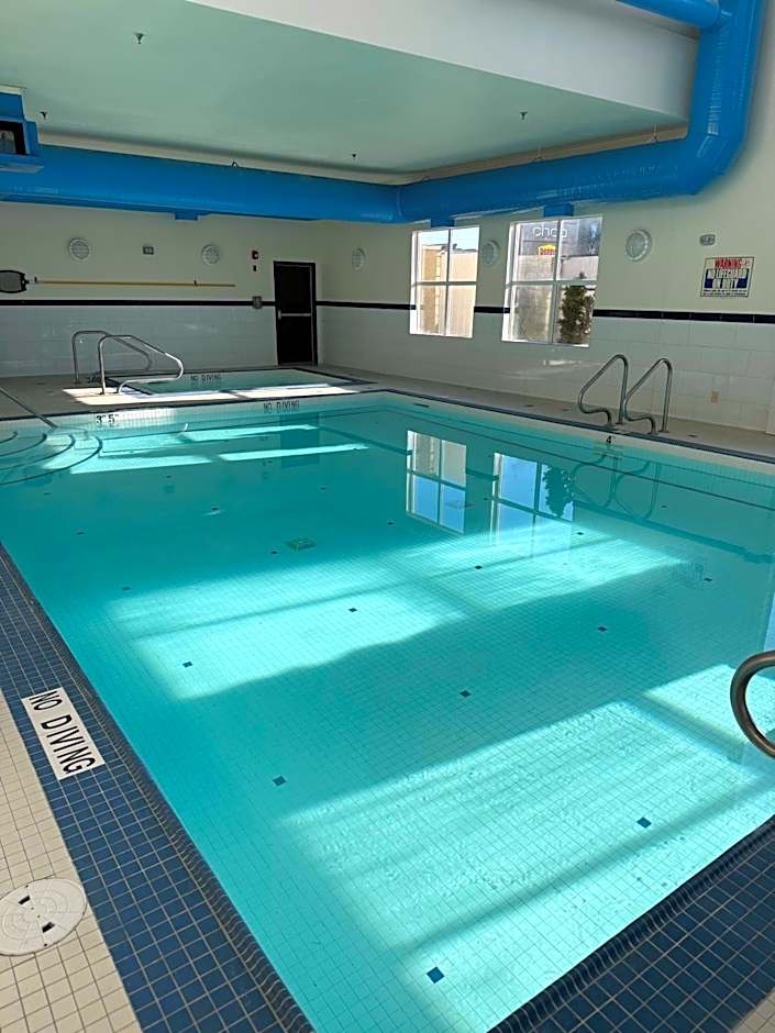 Best Western Plus South Edmonton Inn & Suites