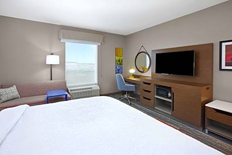 King Room - Hearing Access/Non-Smoking